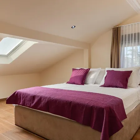 Palma 5 Premium Bed & Breakfast Porec