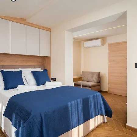 Palma 5 Premium Couette-café 3*