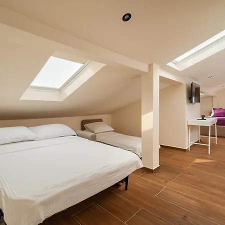 Palma 5 Premium Bed & Breakfast Poreč